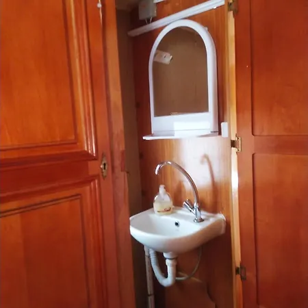 Hydraswave Caravan Κάμπινγκ *