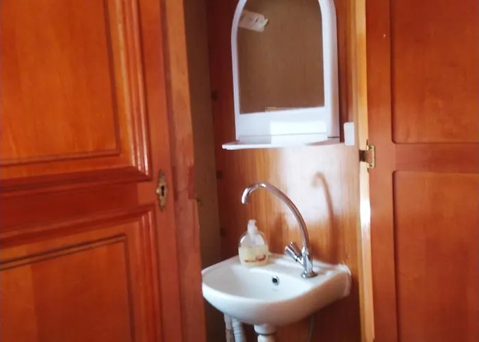 Hydraswave Caravan 营地 *