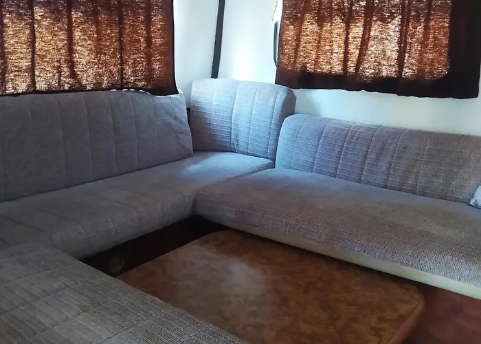 Campsite Hydraswave Caravan *