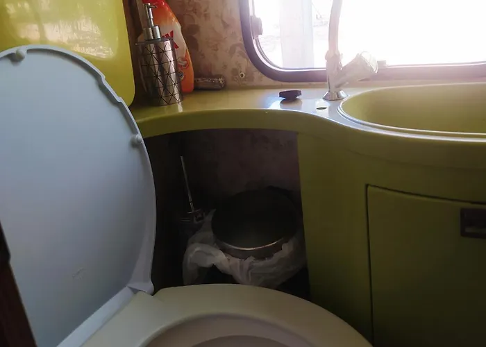 Hydraswave Caravan Campsite