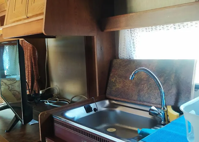 Hydraswave Caravan Campsite